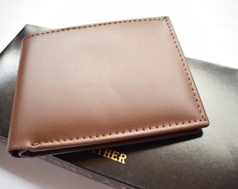 Handmade Leather Trifold Wallet for Men - Classic Design, Genuine Craftsmanship- Handcrafted 3 fold Leather wallet Brown Color.