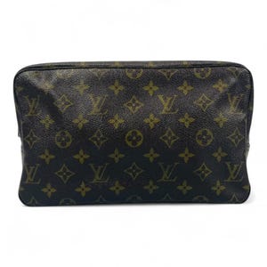 Authentic Louis Vuitton Vintage Monogram Toiletry Pouch 28 M47522