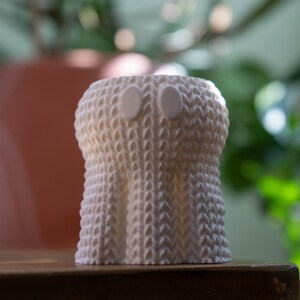 Ghostie - 3d Printed Woven air plant pot