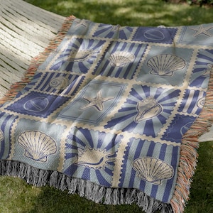 Nautical Shells & Starfish Woven Blanket | Coastal Beach Home Decor Throw | Ocean Seashell Gift Blanket | Boat House Blanket