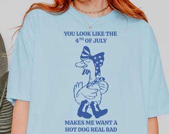 Rolig 4 juli varmkorv T-shirt i komfortfärger: Retro amerikansk damtröja