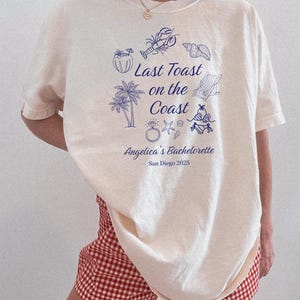 Bachelorette Trip Group T-Shirts Customizable Girls Beach Trip Tee Coastal Bridesmaids Gifts for Bride Matching Bachelorette Party Shirts
