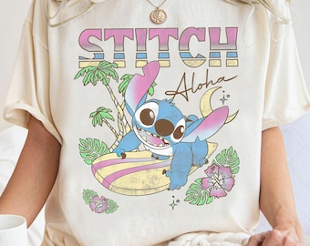 Camiseta Lilo & Stitch de Disney, Camiseta Retro Stitch Aloha Tropic Surf Stitch, Camiseta Comfort Colors, Reino mágico divertido, Viaje familiar de Disney