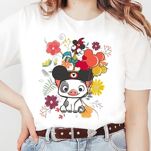 Vintage Disney Moana Shirt, Moana Princess Hei Hei And Pua Floral T-shirt, Disneyworld Tee, Funny Magic Kingdom, Disney Family Trip