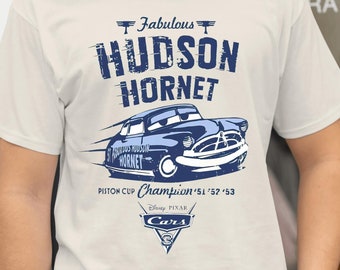 Fabulosa camiseta Hudson Hornet, Camiseta Disney Cars, Camiseta Piston Cup Legend, Camiseta Comfort Colors, Divertido Magic Kingdom, Viaje familiar de Disney