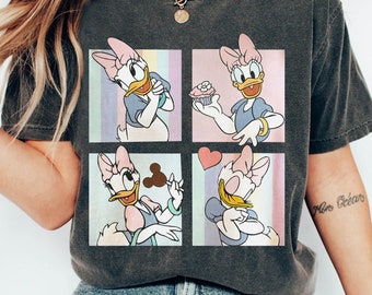 Vintage Disney Daisy Shirt, Retro Daisy Duck Emostick T-shirt, Daisy Duck Disneyland Tee, Magic Kingdom, Disney Family Trip, Birthday Gift