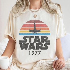 chemise vintage Disney Star Wars 1977, sweat-shirt rétro Star Wars, t-shirt aux couleurs confortables, royaume magique amusant, voyage en famille Disney