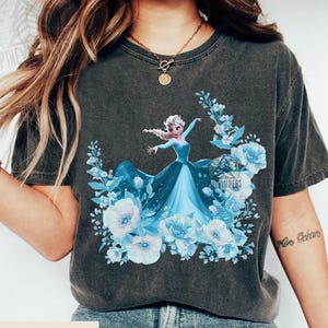 Camiseta de media luna floral de la princesa Elsa de Disney Frozen, camiseta de Elsa de Disney Frozen, camiseta de regalo de cumpleaños, camiseta de viaje familiar a Disneyland