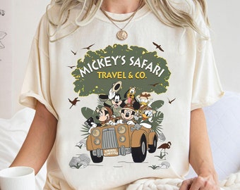 Disney Micky's Safari Travel & Co Shirt, Micky und Freunde T-Shirt, Animal Kingdom Safari-Modus T-Shirt, Geburtstagsgeschenk, Disneyland Familienausflug