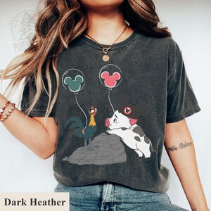 Pua And Hei Hei Family Shirt, Mickey Ears Balloon Graphic, Disneyland Trip Outfit, Moana Theme Park Tee, Disney Vacation Squad Apparel image 2