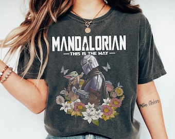 Camiseta retro de Star Wars, camiseta de Star Wars Mandalorian, camiseta de Star Wars This Is The Way, Reino Mágico divertido, viaje familiar a Disney
