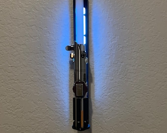 80%ERS Lightsaber Wall Mount LED Wireless Motion Activated Display Savi's Master Replica Wall Mount Legacy Compatible Display Mount - White
