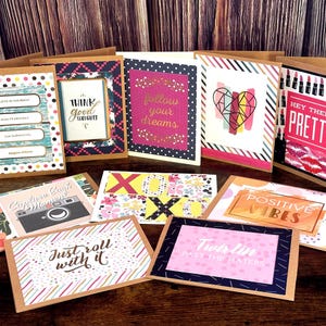 Cartões de felicitações artesanais em branco variados com envelopes, conjunto de 10, aleatório