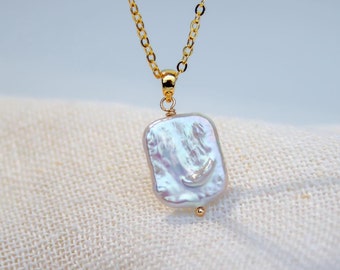 Baroque pearl pendant necklace, Rectangle pearl chain charm, Minimalist gold pearl jewelry, Wedding necklace, Gift for Her, Birthday gift