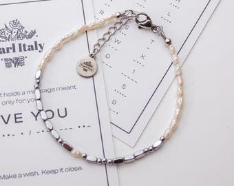 Custom morse code bracelet, Hidden message pearl bracelet, Gift for Best Friend