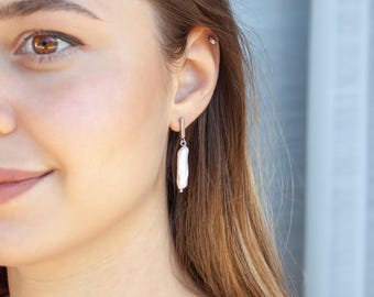 Real pearl earrings, Dainty wedding earrings with a long baroque pearl, Minimalist jewelry, Bridesmaid Gift, Gift For Mom, Anniversary Gift