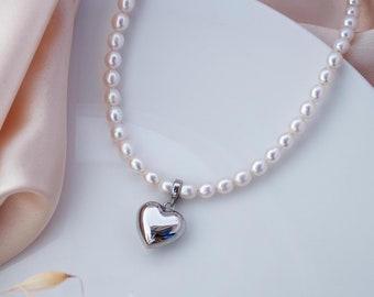 Gargantilla de perlas de agua dulce con colgante de corazón regordete, collar de corazón de burbuja de plata, regalo de cumpleaños