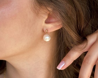 Dainty freshwater pearl drop earrings, Pearl stud earrings, Minimalist pearl earrings, Bridal pearl earrings, Bridesmaid gift, Jewelry gift