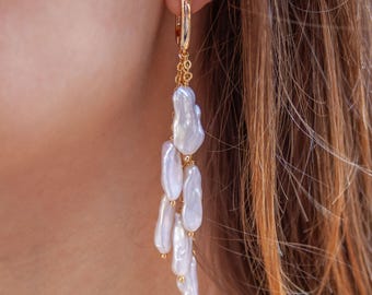 Long baroque pearl cascade earrings, Statement drop earrings, Wedding Jewelry, Bridesmaid Gift