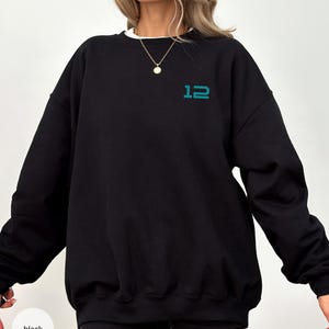 Felpa Kimi Antonelli Formula 1, girocollo Formula Uno, team di corse F1, regalo merchandising Antonelli 12, regalo campione del mondo, regali con maglietta da corsa immagine 5
