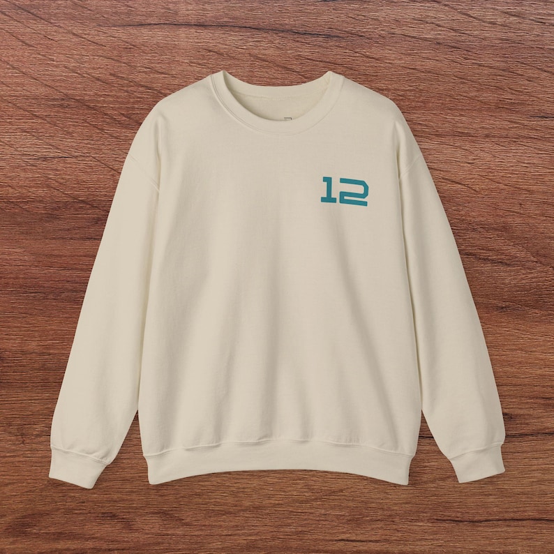 Felpa Kimi Antonelli Formula 1, girocollo Formula Uno, team di corse F1, regalo merchandising Antonelli 12, regalo campione del mondo, regali con maglietta da corsa immagine 13