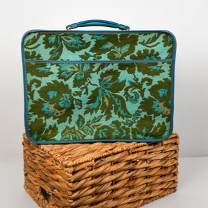 Vintage Weekender Suitcase