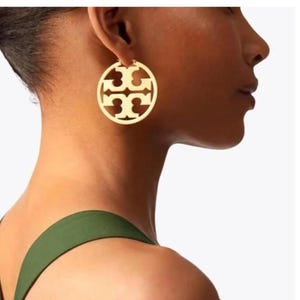 May include: A rustic wooden sign with the text "Welcome to our home" in white lettering. The sign features a distressed finish and a simple, inviting design, perfect for entryway decor.