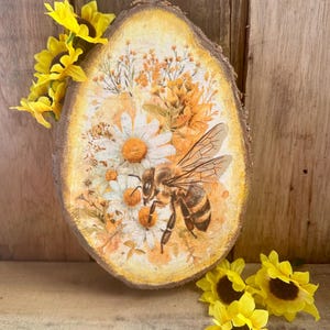 Honey Bee Hive Shaped Wooden Plaque/ Daisy/Shelf Sitter/Rustic Bumble Bee Decor/Honey Bee/ Tiered Tray/Spring /Summer Decor/