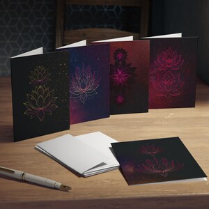 Fiore di loto e stelle - Biglietti multidesign per ogni occasione (confezione da 5)