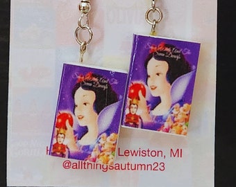 Minibook Earrings- Snow White Jewelry- Gifts for girls- Children Classic Book Jewelry- Disney Princess Jewelry