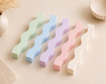 Wavy Display Riser for Product Photography, Modern Styling Prop, Boutique Display Stand, Showroom Product Riser, Etsy Photo Prop