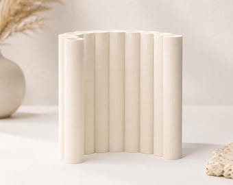 Scalloped Photo Prop Wall, Product Photography Backdrop, Product Display Stand, Boutique Display Prop, Styling Arch for Product Photos
