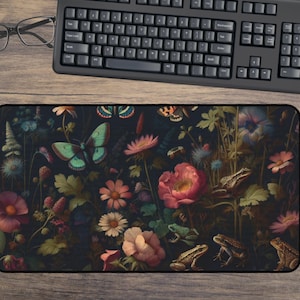 Dark cottagecore toads butterfly desk mat, XL deskmat toad desk pad, floral goblincore forestcore botanical gaming mat, frog toad lover gift