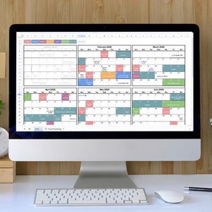 Google Spreadsheets-kalendersjabloon voor 2024 - 2026, jaar en maanden in één oogopslag