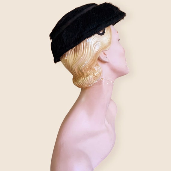 1950s Hat | Charming 50s Furry Hat - image 3