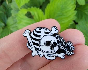 Skull Enamel Pin, Skull Accessories, Feisty Pin, Enamel Pins, Pins, Alternative Pins, Grunge Pin, Cute Pin, Enamel Pin, Accessories, Skulls