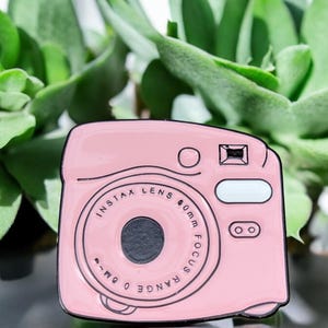 Camera Enamel Pin, Enamel Pin, Pins, Camera Accessories, Camera Gift, Photography Gift, Camera, Pin, Cute Pin, Cute Camera, Pink Pin, Pink
