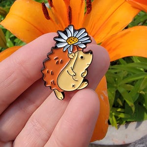 Alternative Enamel Pin, Enamel Pin, Cute Pin, Hedgehog, Hedgehog Pin, Hedgehog Lover, Animal Lover, Flower Pin, Fashion Pin, Nature,Gift