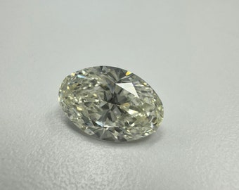 4.20 carat Natural Diamond | GIA certified | Shape - Oval | Color- L | SI1