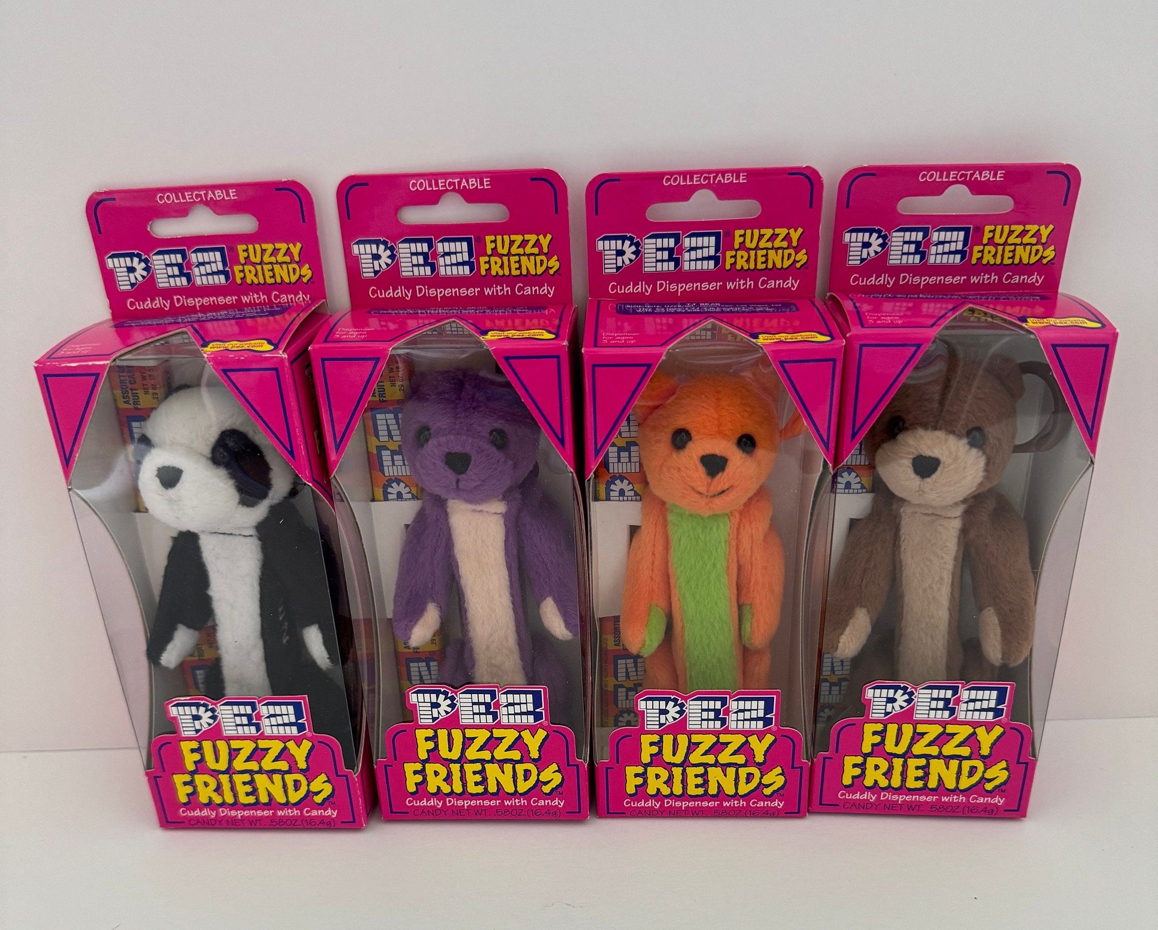 PEZ テディフレンズ　5個セット PEZ Fuzzy Friends Bear Series Set of 4 With Backpack Clip