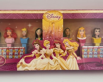 PEZ Set of 7 Bonbons Merry Music Maker Whistle Dispensers and