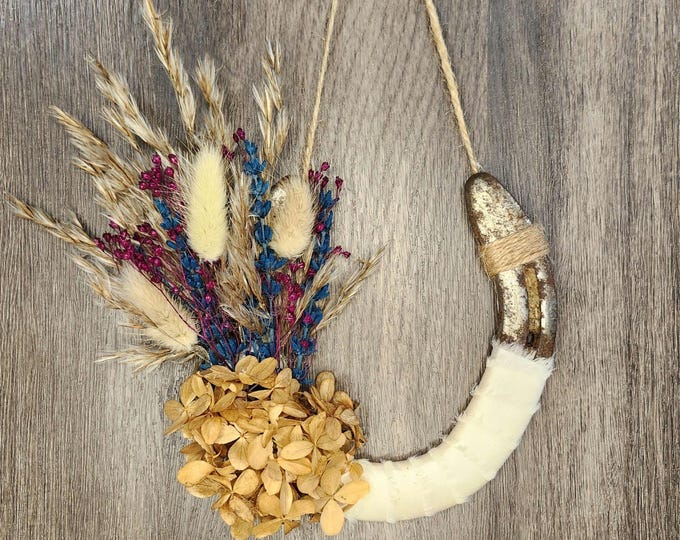 RUSTIC ROOTS FARM hand decorated worn horseshoe