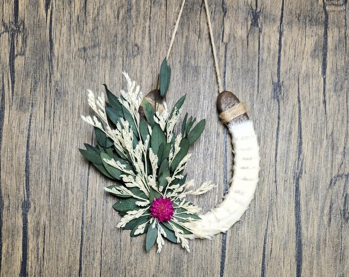 Hand decorated worn horseshoe for your home or makes a great gift
