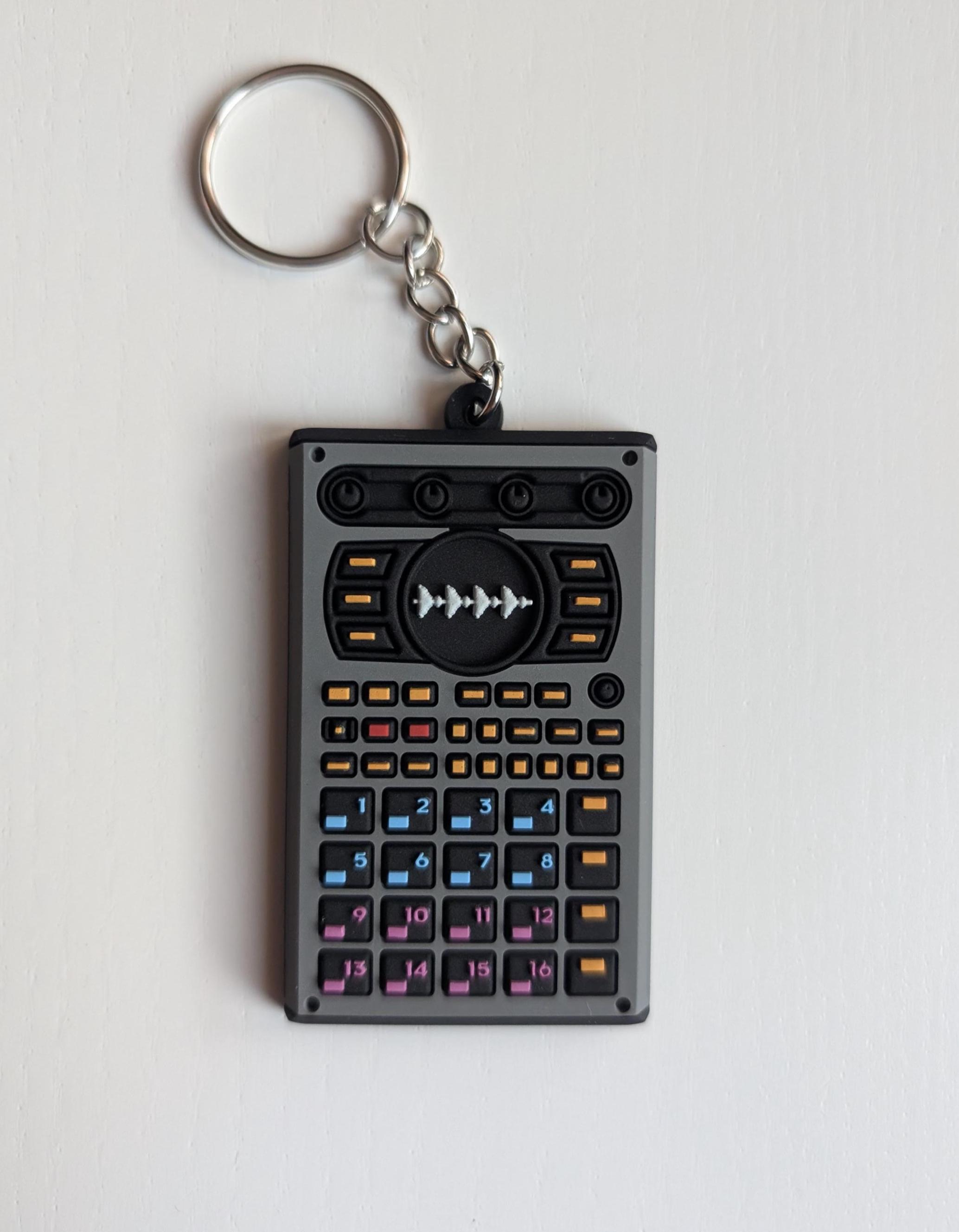 ROLAND SP 404 MK2 Big Keyring PVC 2D 3D Classic Sampler Sp-404 Mk