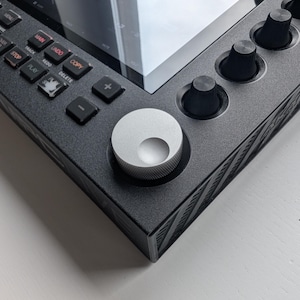 MPC Knob MPC LIVE 1 / 2 / 3 / One / Force / Key 37 / Key 61 / Touch /  Knob Aluminium Fingerplace Grip Data Wheel Dial Rotary - Silver 1 pcs