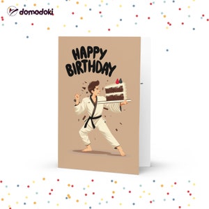 Divertente biglietto di auguri di compleanno Jiu Jitsu - Perfetto per gli appassionati di BJJ - Design della torta cintura nera BJJ - Biglietto di auguri di buon compleanno Jiu Jitsu