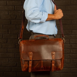 Bolso tipo mensajero de cuero para hombre, maletín de cuero de grano completo, bolso para computadora portátil para hombre, bolso tipo cartera de cuero genuino para hombre