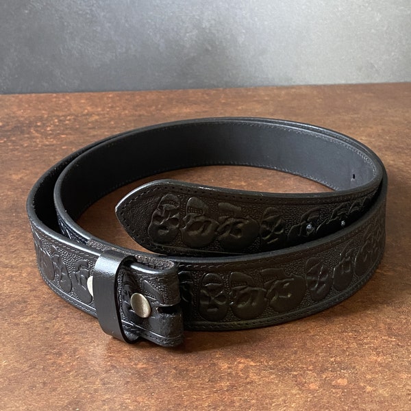 Leather Skull Belt, Biker belt, Skull Tooled Brown Leather belt, Custom Skull Leather Belt Rocker Style Belt, Men's leather belt with skulls