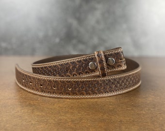 Mannen westerse volnerf lederen riem reliëf riem zonder gesp handgemaakte aangepaste westerse cowboy riem 1 1/2" Rodeo Snap-On