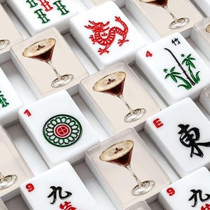 American Mahjong Tiles Set Espresso Martini Motif Dark Brown Light Beige bild 1